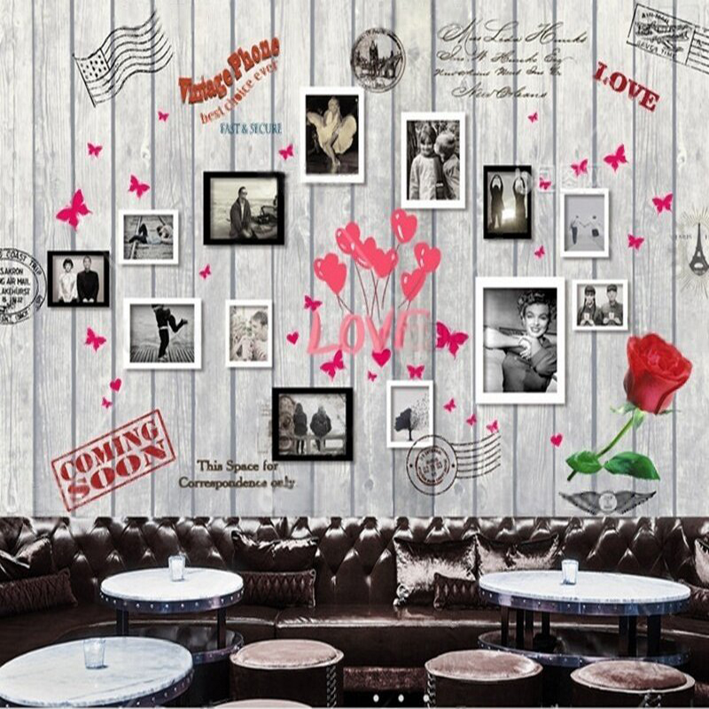 Commercial Wall Printing - Foto bentuk hati dengan tekstur kayu